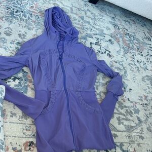 Lululemon zip up coat reversible size 6
